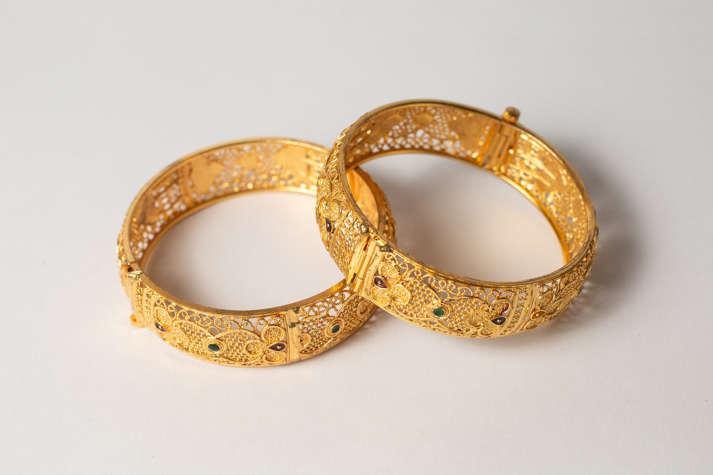 Floral Pattern Gold plated Bangles
