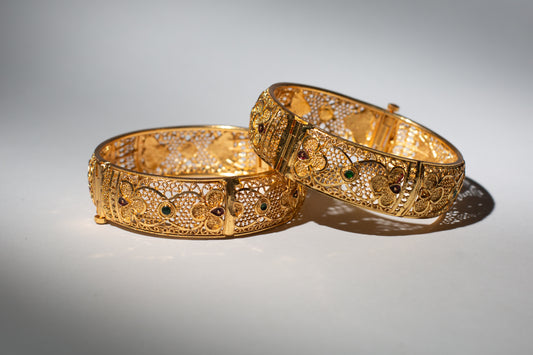 Floral Pattern Gold plated Bangles
