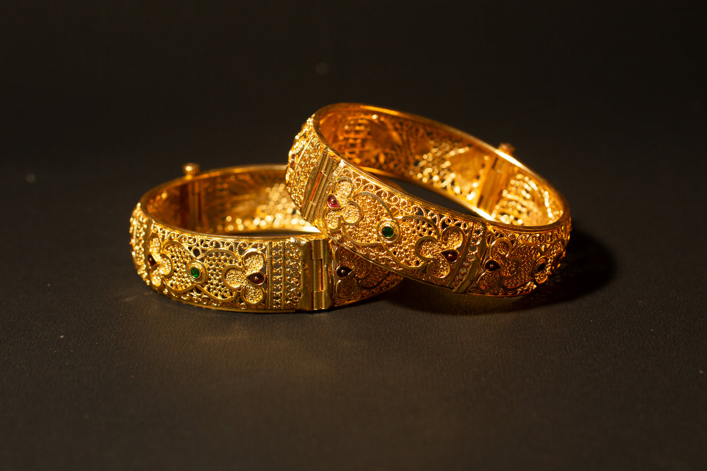 Floral Pattern Gold plated Bangles