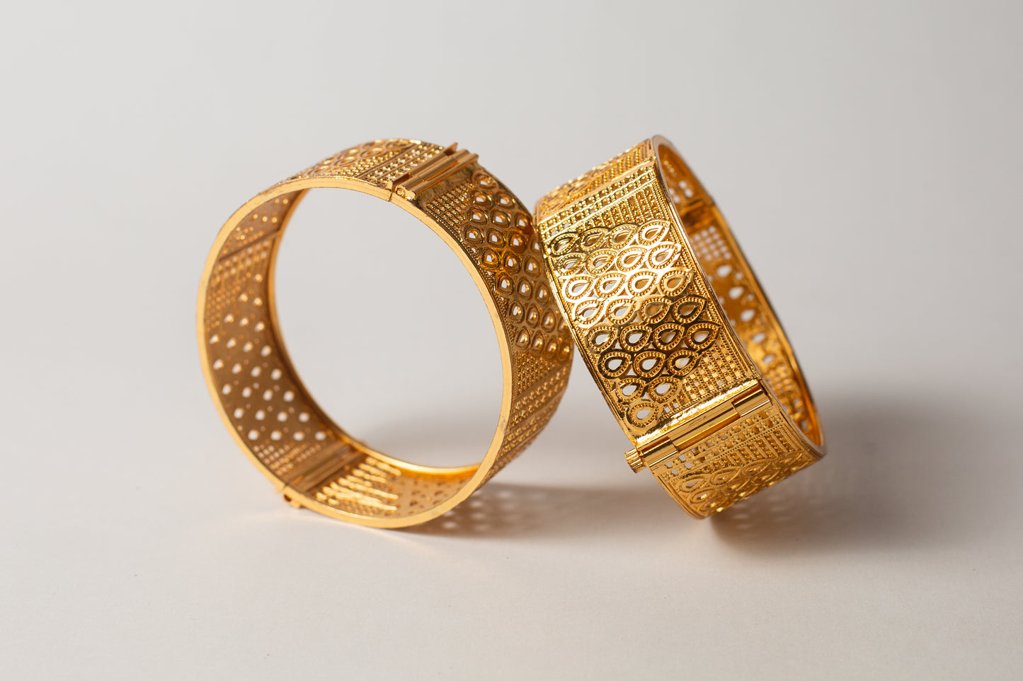 Dew Drop Gold Plated Bangles